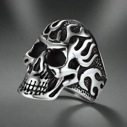 Hell fire slver mens skull ring